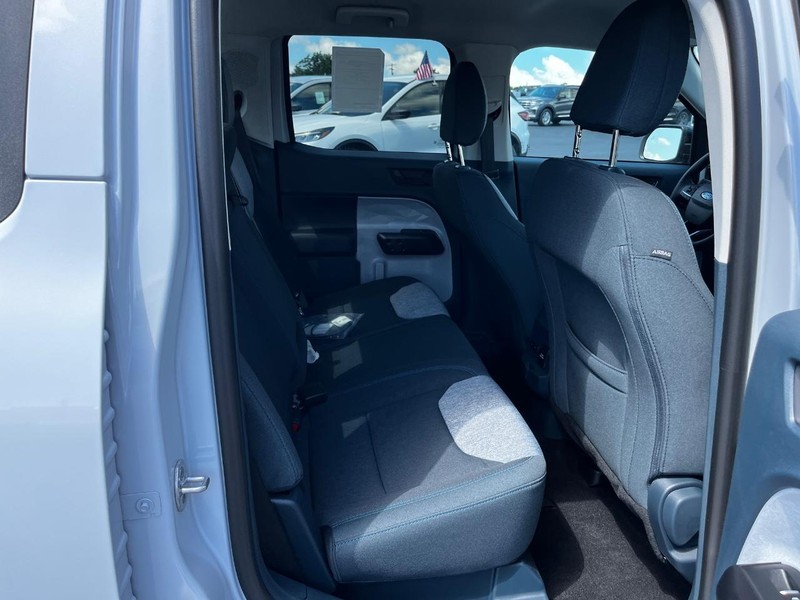 Ford Maverick Vehicle Image 04