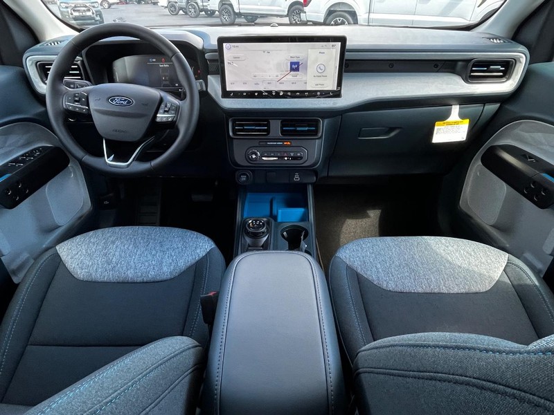 Ford Maverick Vehicle Image 05