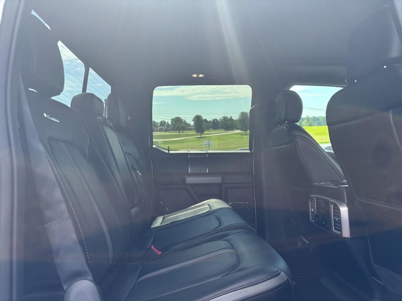 Ford F-150 Vehicle Image 10
