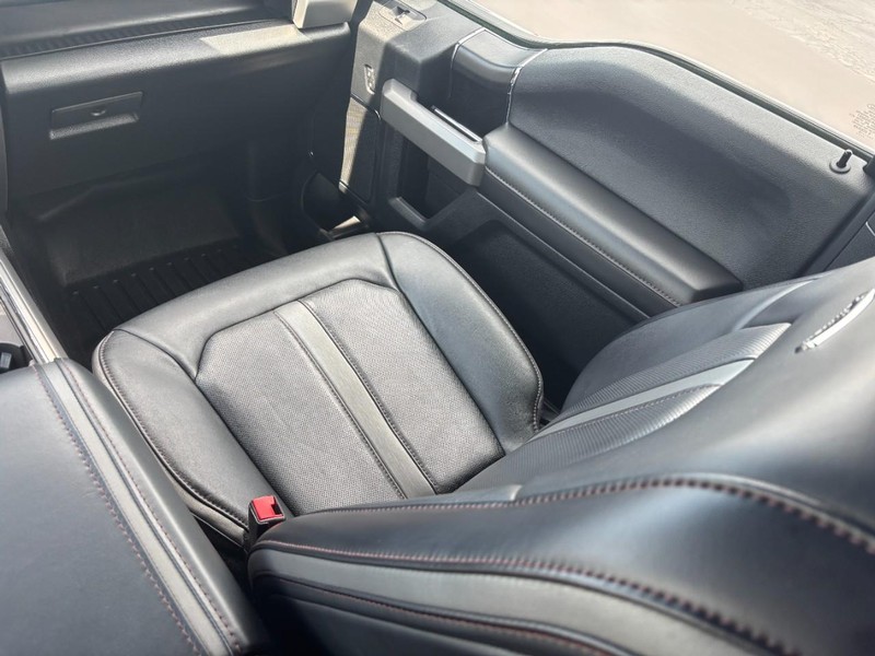 Ford F-150 Vehicle Image 15