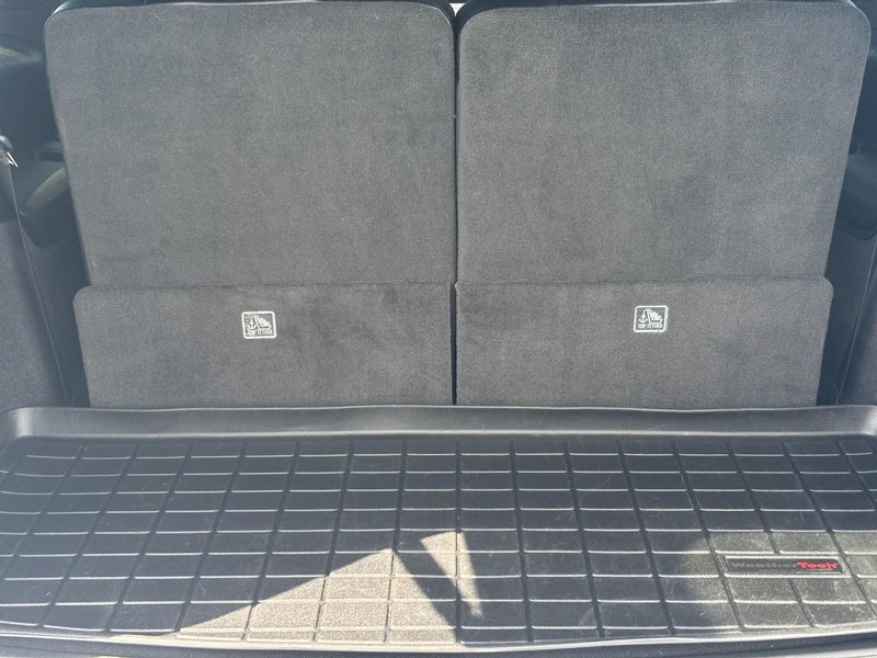 Jeep Grand Cherokee L Vehicle Image 04