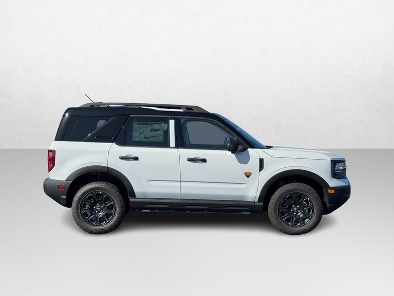 Ford Bronco Sport Vehicle Image 02