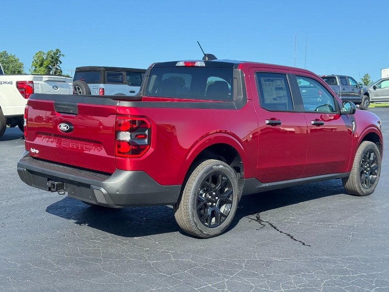 Ford Maverick Vehicle Image 03