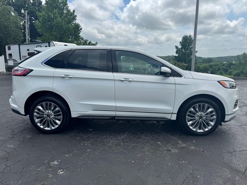 Ford Edge Vehicle Image 04