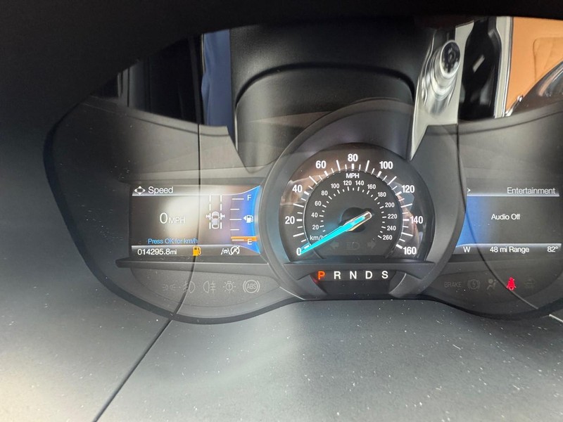 Ford Edge Vehicle Image 14