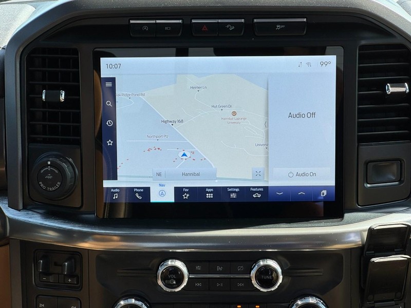 Ford F-150 Vehicle Image 13