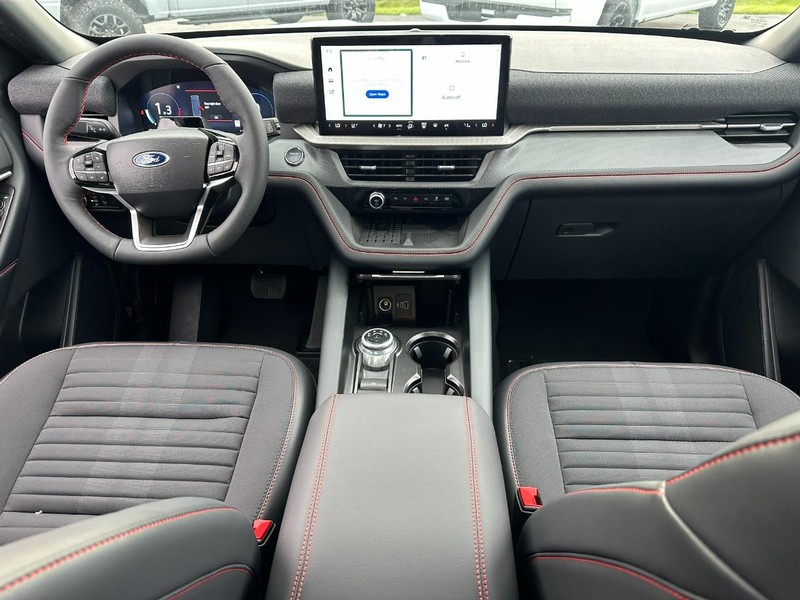 Ford Explorer Vehicle Image 08