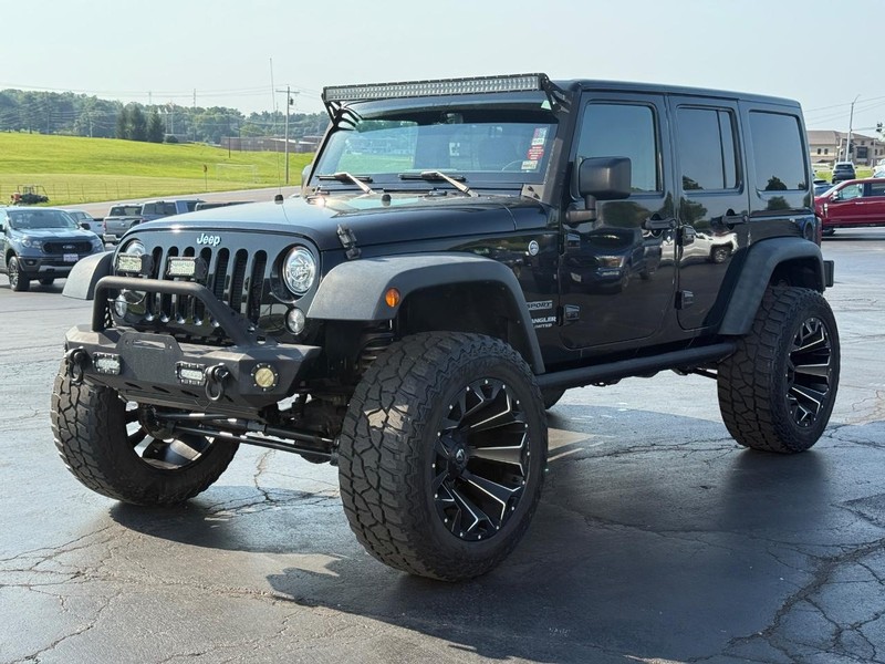 Jeep Wrangler Unlimited Vehicle Image 08