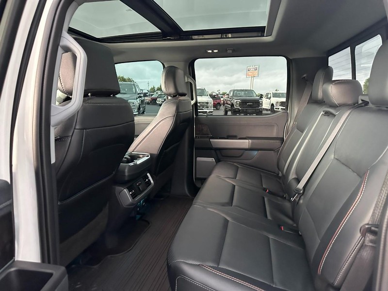Ford F-150 Vehicle Image 10