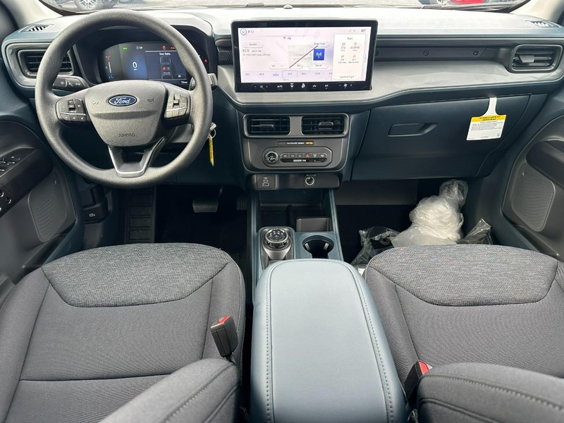 Ford Maverick Vehicle Image 05