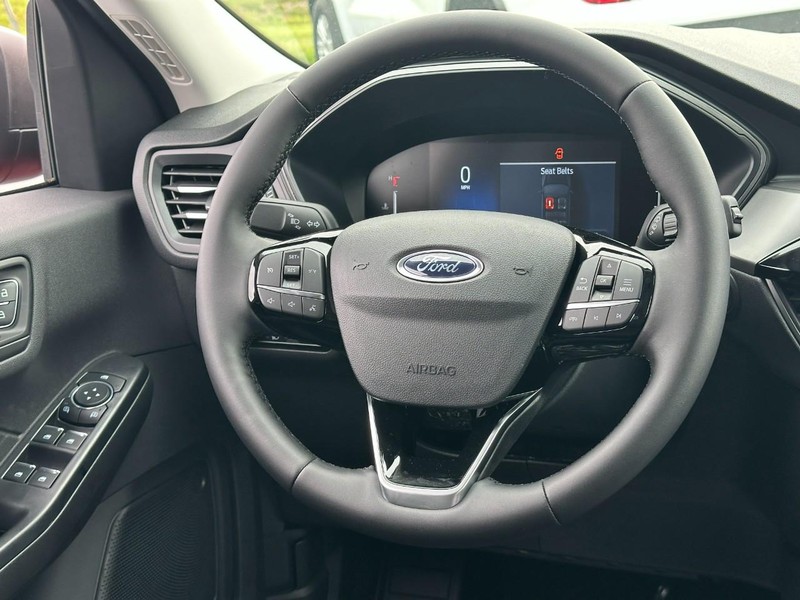 Ford Escape Vehicle Image 06