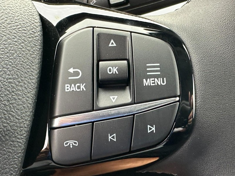 Ford Escape Vehicle Image 12