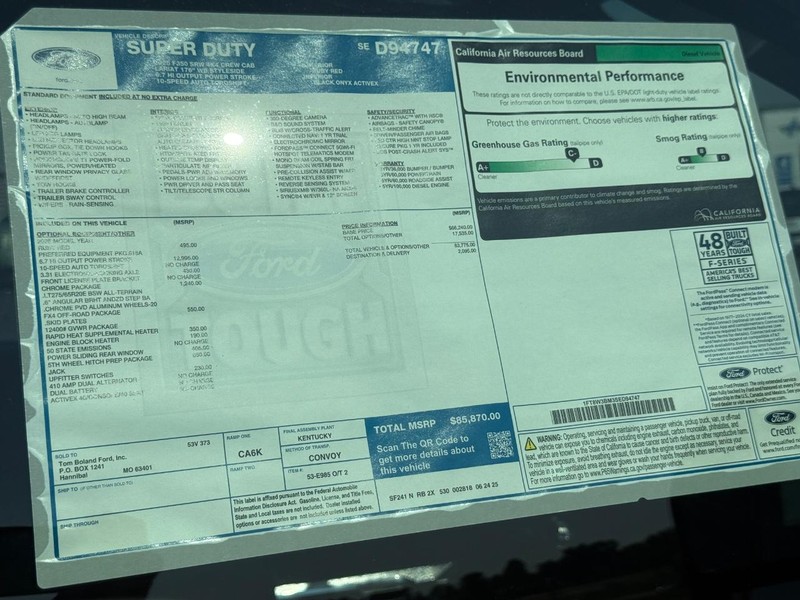 Ford Super Duty F-350 SRW Vehicle Image 21