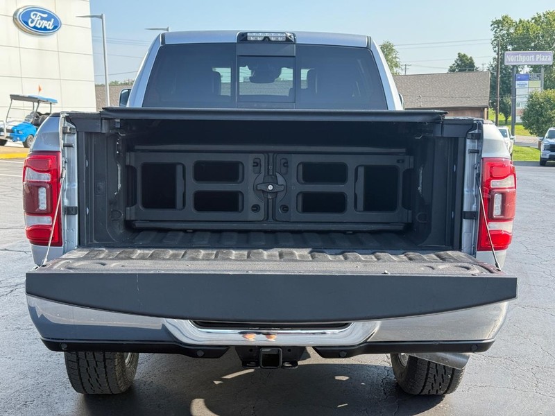 Ram 3500 Vehicle Image 06