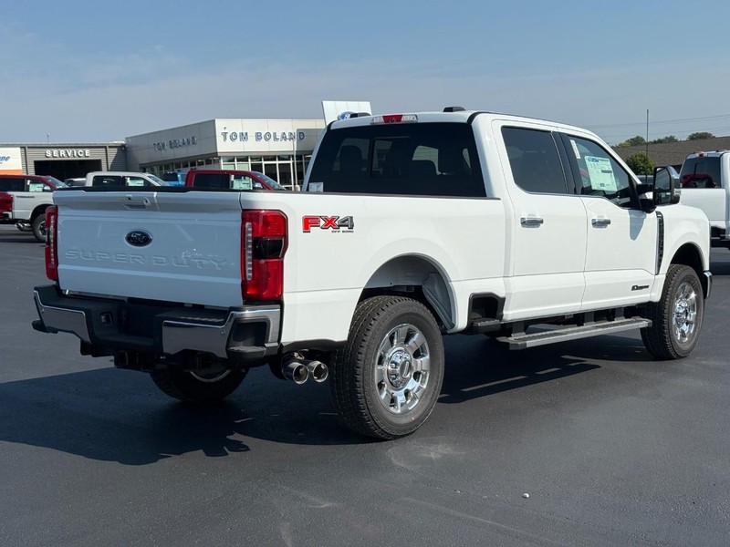 Ford Super Duty F-250 SRW Vehicle Image 03