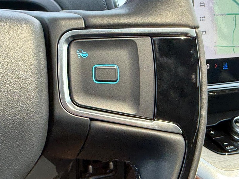 Ford Expedition Vehicle Image 12