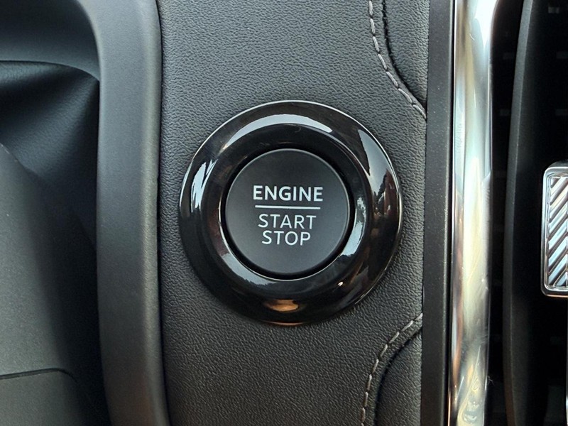 Ford Expedition Vehicle Image 13