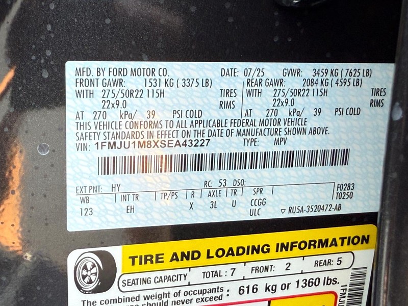 Ford Expedition Vehicle Image 24