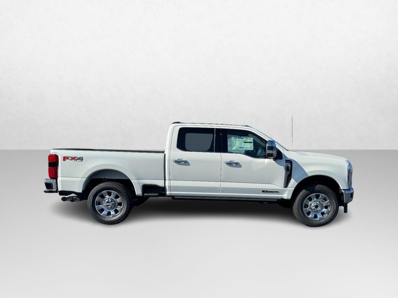 Ford Super Duty F-250 SRW Vehicle Image 02