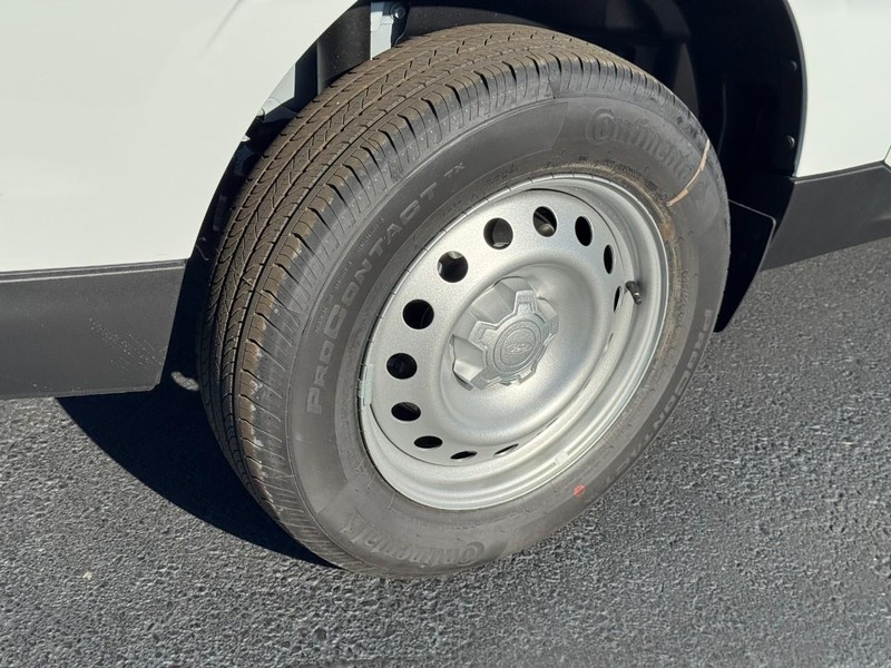 Ford Maverick Vehicle Image 04