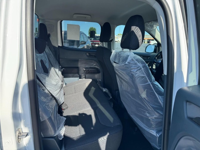 Ford Maverick Vehicle Image 05