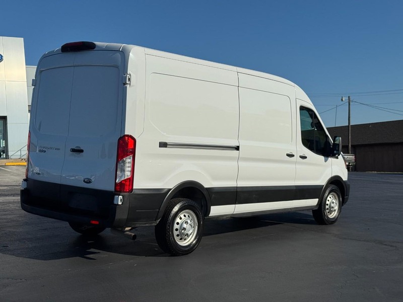 Ford Transit Cargo Van Vehicle Image 03