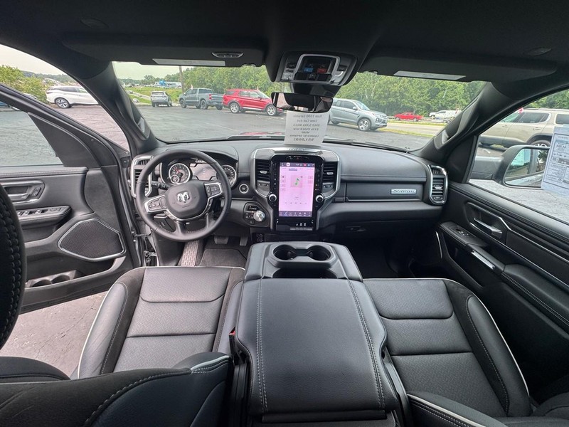 Ram 1500 Vehicle Image 13