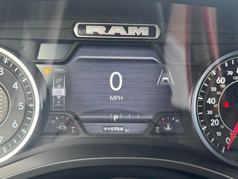 Ram 1500 Vehicle Image 15