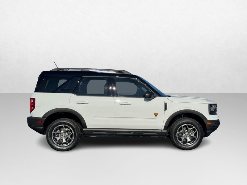 Ford Bronco Sport Vehicle Image 02
