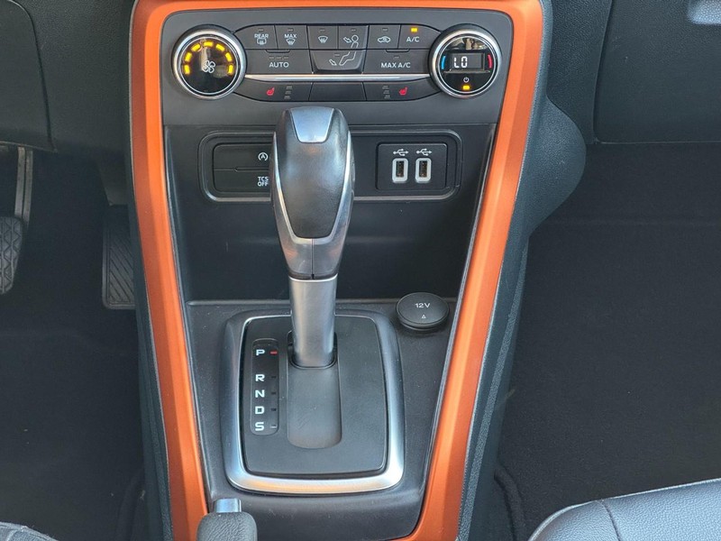 Ford EcoSport Vehicle Image 13