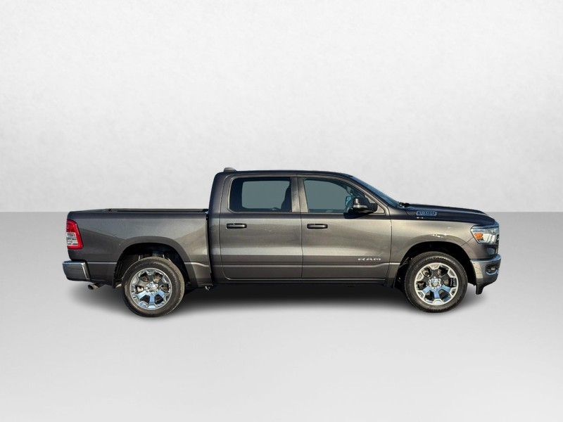 Ram 1500 Vehicle Image 02