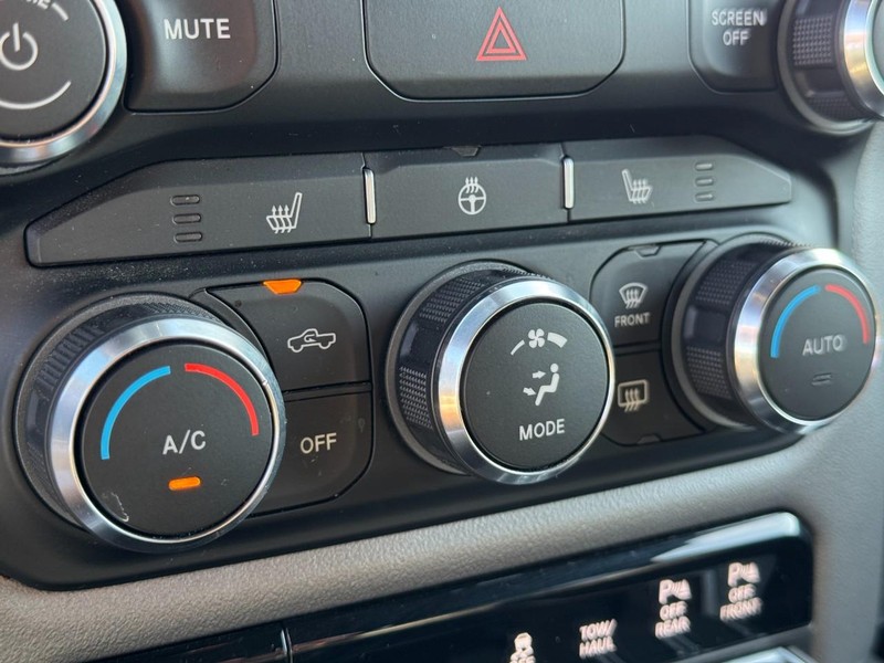 Ram 1500 Vehicle Image 23