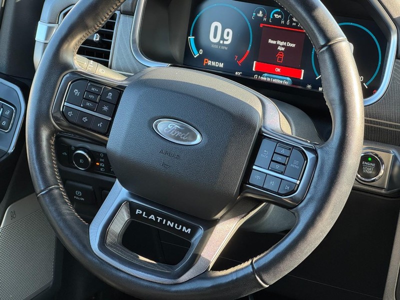 Ford F-150 Vehicle Image 12