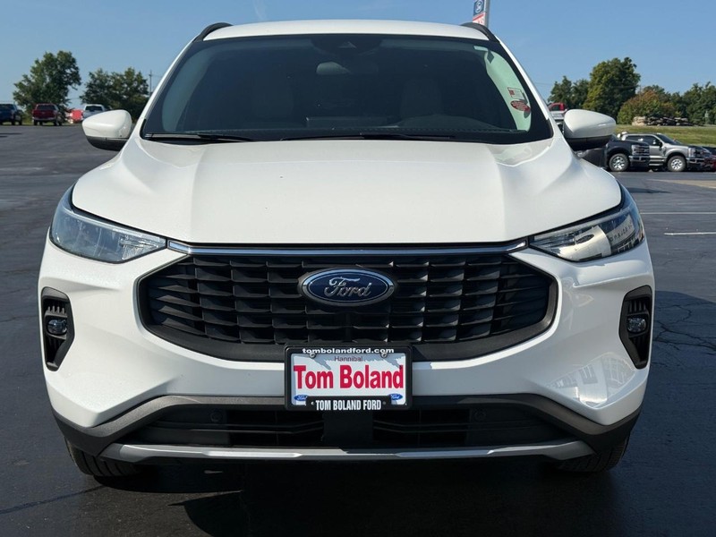 Ford Escape Vehicle Image 09