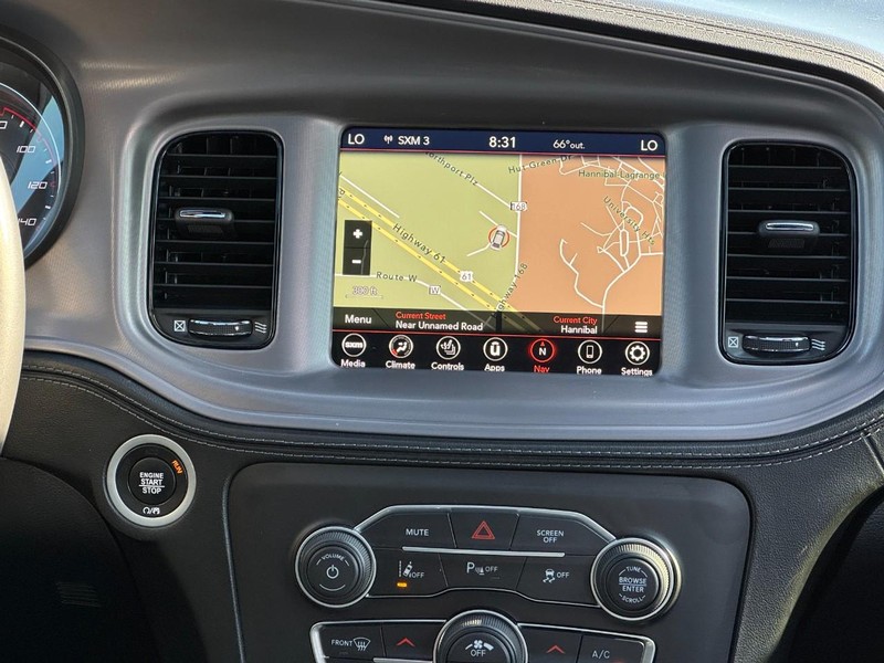 Dodge Charger Vehicle Image 13