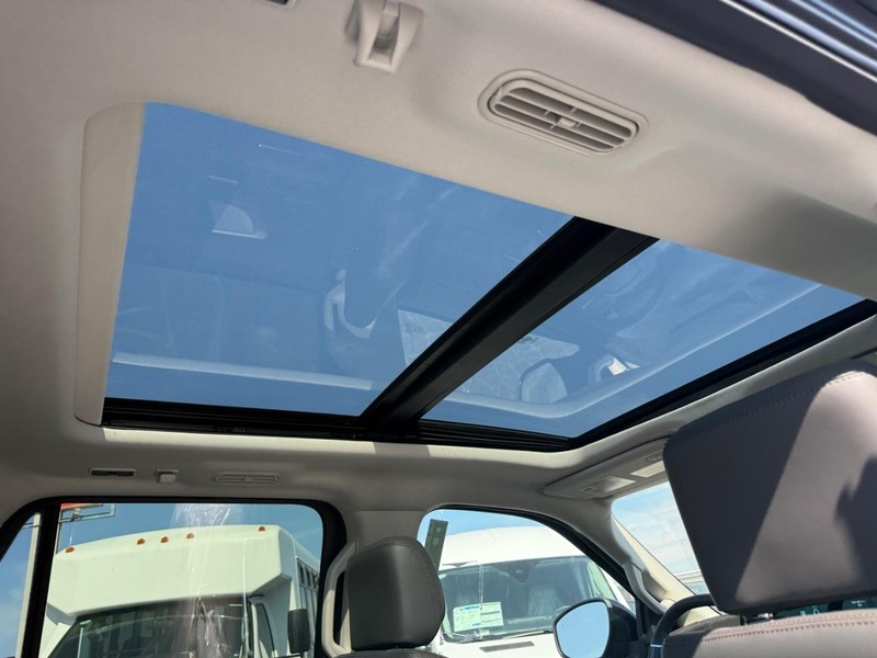 Ford Expedition Max Vehicle Image 07