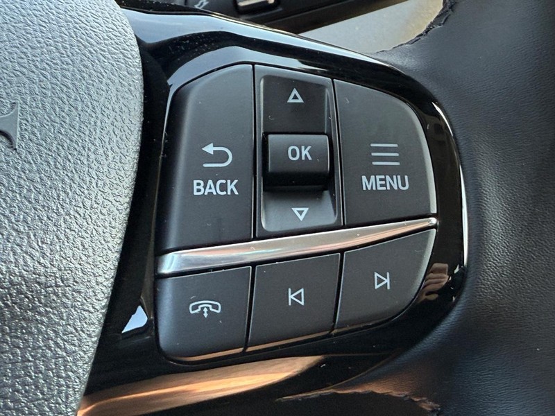 Ford Escape Vehicle Image 09