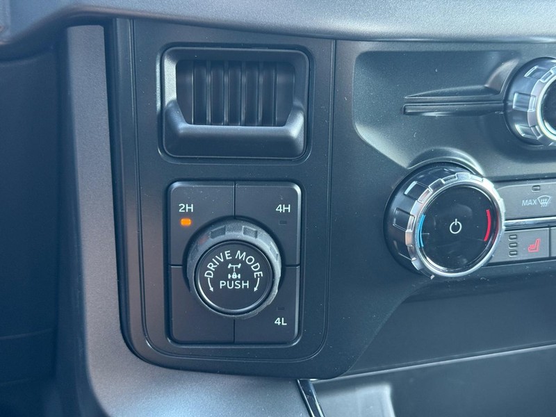 Ford F-150 Vehicle Image 14