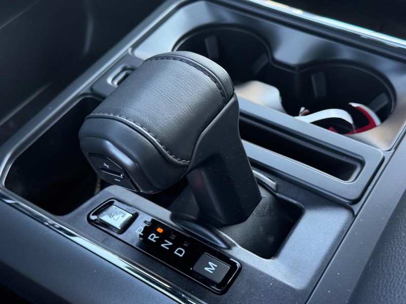 Ford F-150 Vehicle Image 17