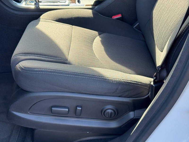 Chevrolet Traverse Vehicle Image 25