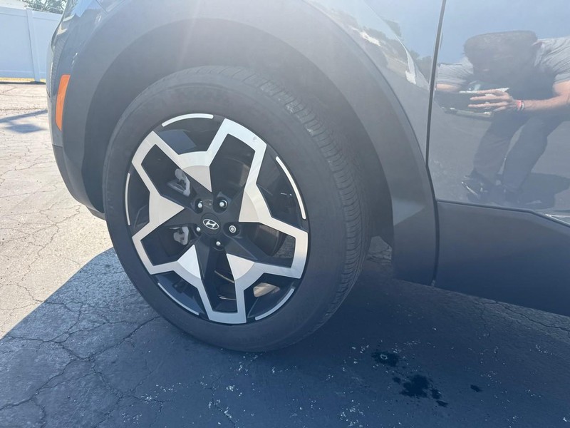 Hyundai Santa Cruz Vehicle Image 10