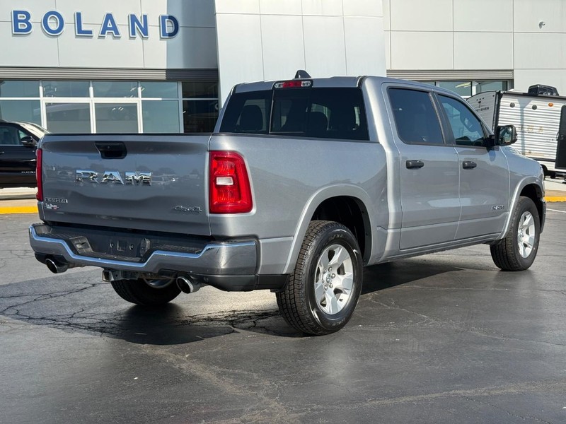 Ram 1500 Vehicle Image 03