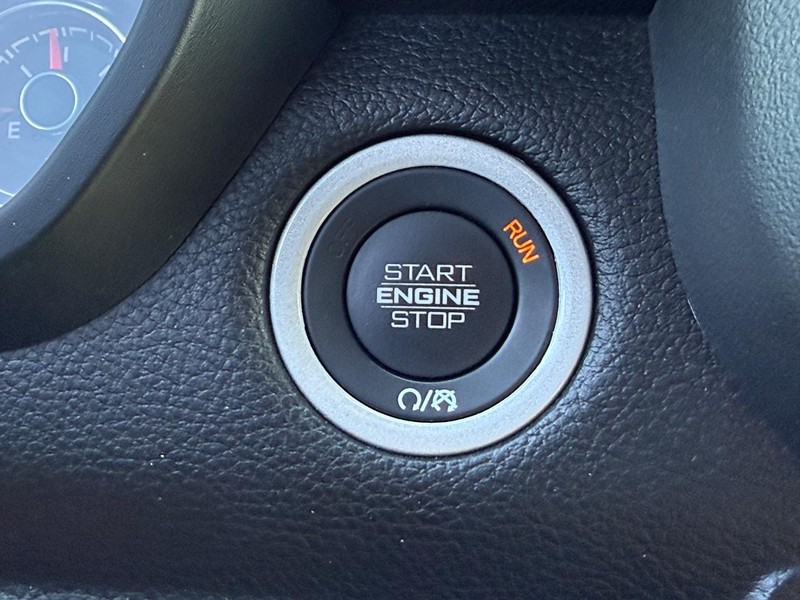 Ram 1500 Vehicle Image 15