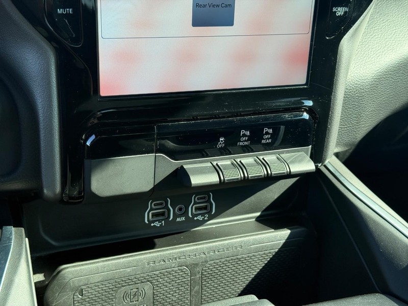 Ram 1500 Vehicle Image 19