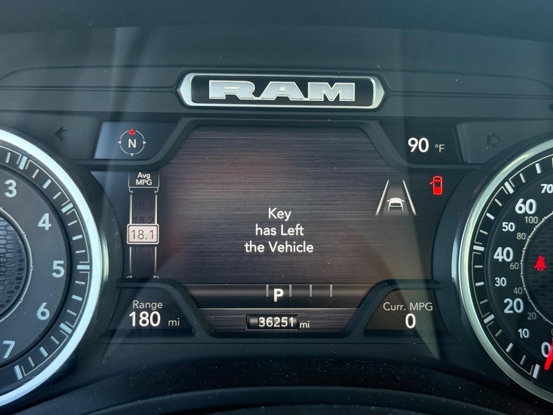 Ram 1500 Vehicle Image 21
