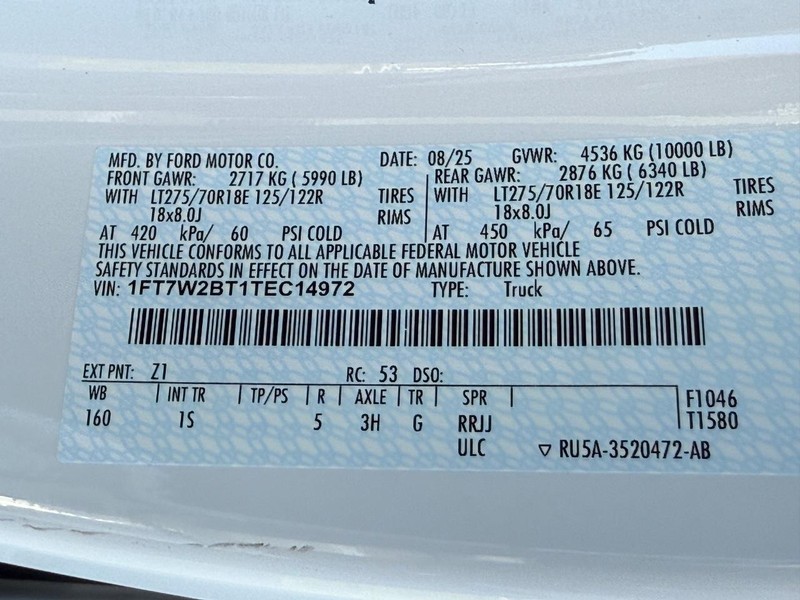 Ford Super Duty F-250 SRW Vehicle Image 19