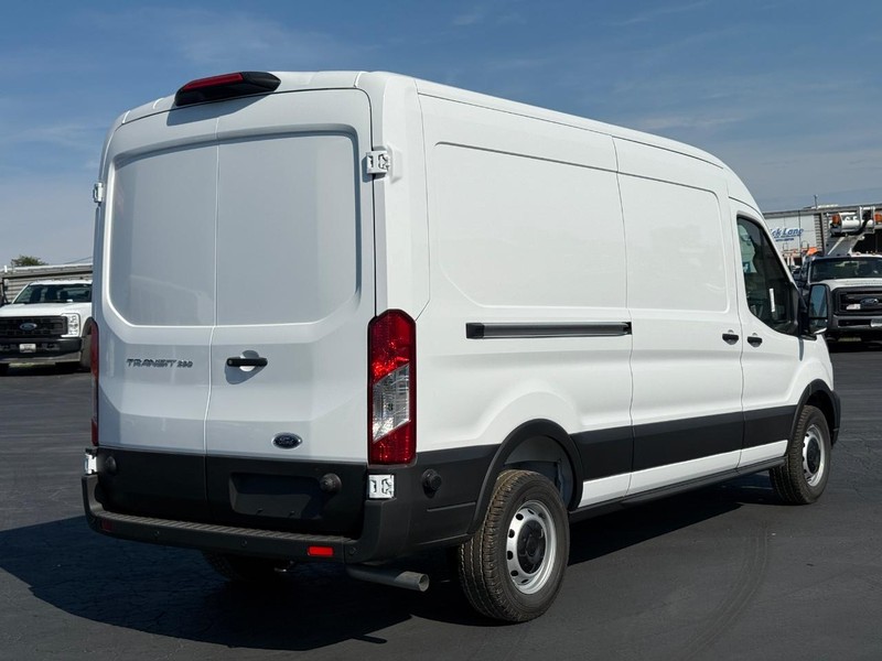 Ford Transit Cargo Van Vehicle Image 03