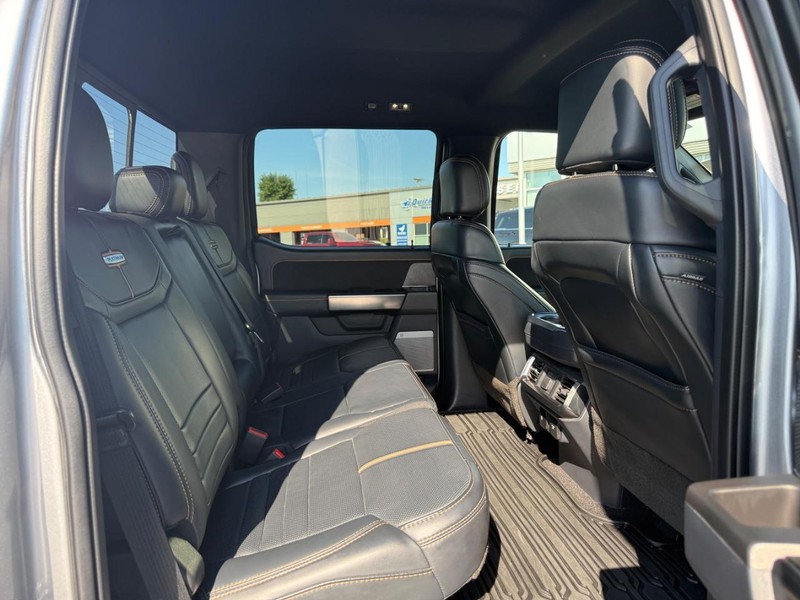 Ford F-150 Vehicle Image 11