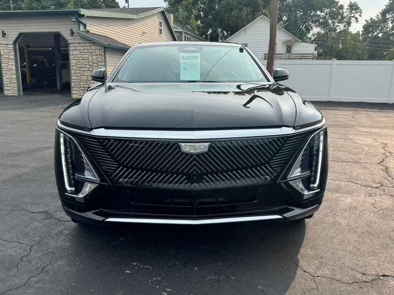 Cadillac LYRIQ Vehicle Image 08