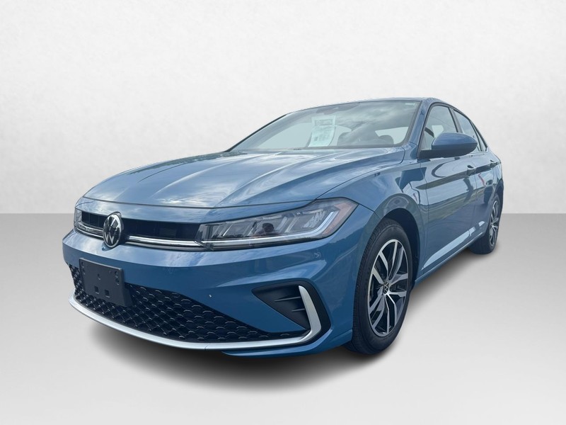 Volkswagen Jetta Vehicle Image 02